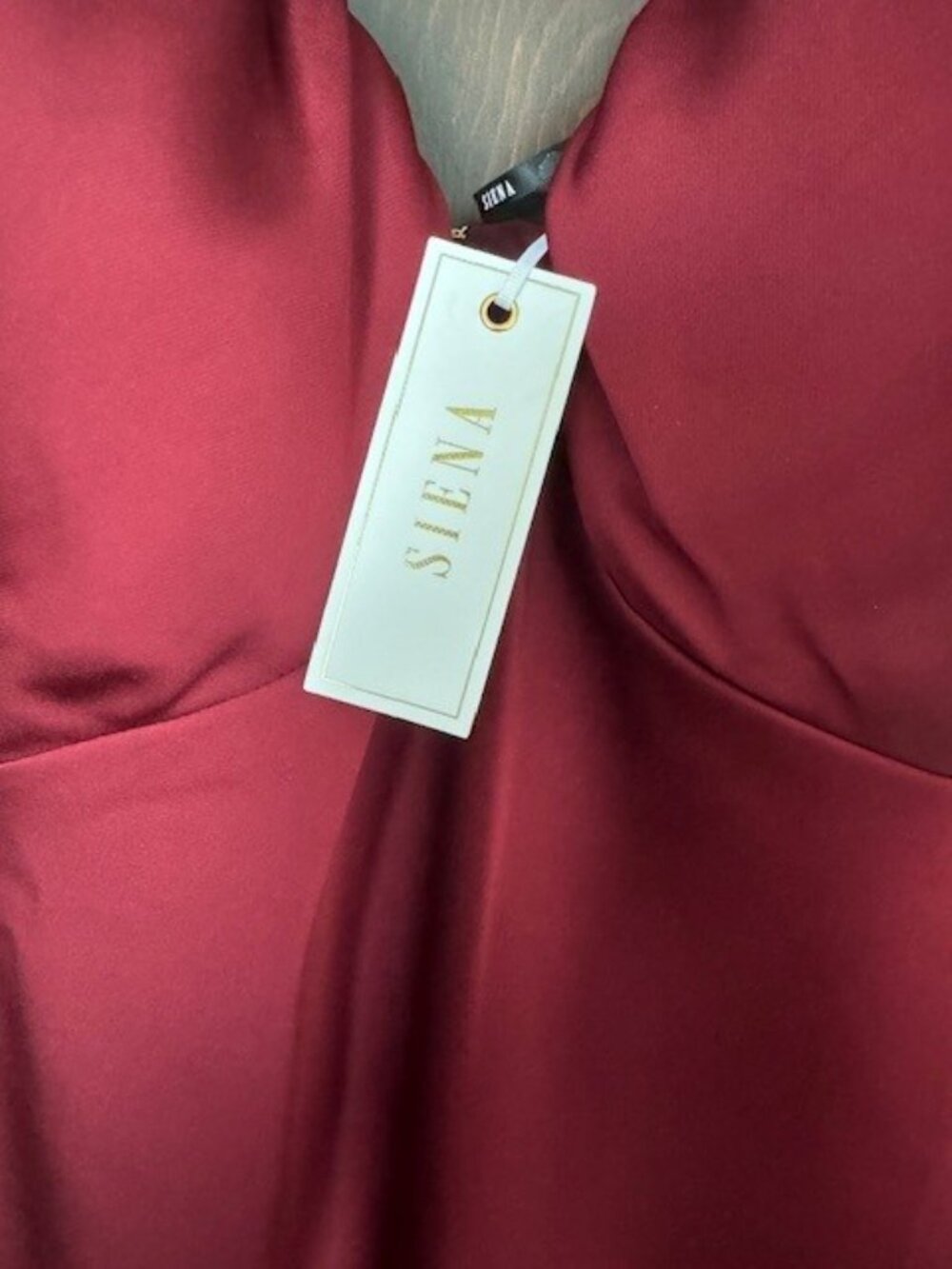 Dress - Picture 3 of 5